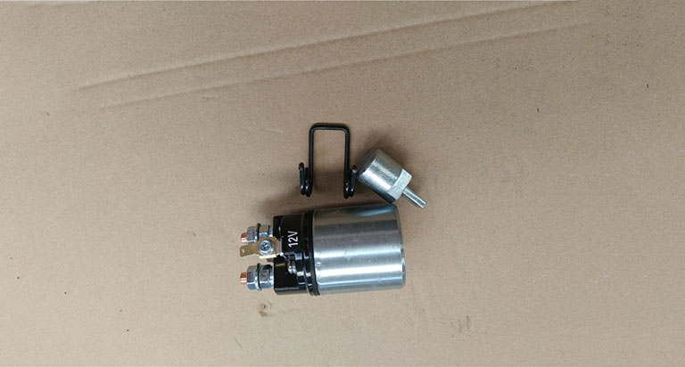 3731112-Q3-12V